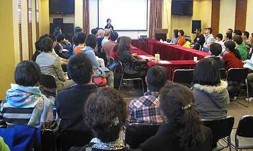 2010�������ȫ��ͬ־���ѿ�̸�ᣨ������