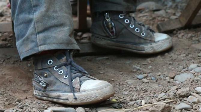 �ƾɵ�Ь�ӣ����Ӵ��˺�Щ��