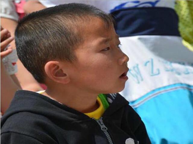 ��Ŀ���𷽣�ɳ��ͷ���������������ҵ��չ���ġ�ɳ��ͷ���������������ҵ��չ������һ���������ƶ���֧�ֱ���NGO��չ�Ĺ�����֯����ע�������Ѿ�Ϊ���ĵ�����ҹ�����֯�ṩ��Դ����������йܷ���