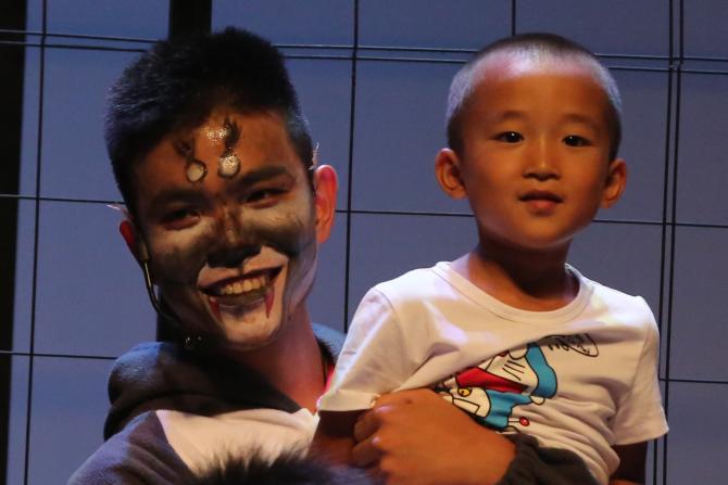 ���ǵ���λ�����Ǻ���ʵ����ѧ��ѧ������������ѧУ����Ϸ�����������Ա�����ݳ�������ʱ�����ݴ���Ƿ�������һ�θп���