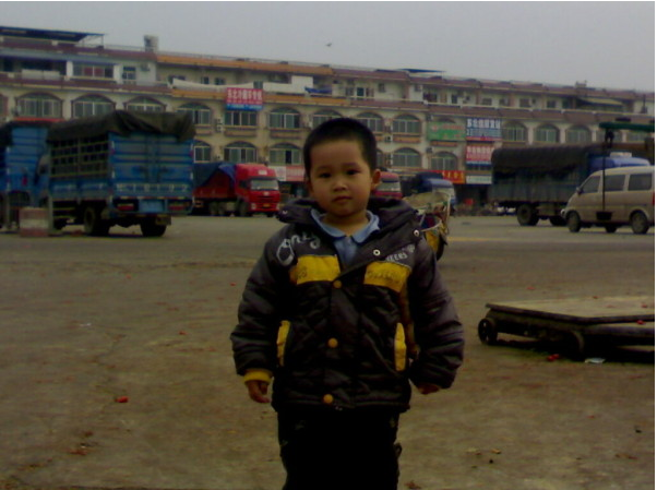 烧伤前的小英敏,那么的无忧无虑!