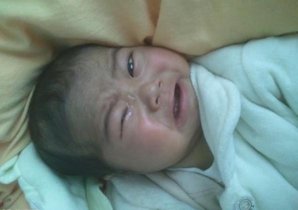 身患重病的吴英辉哭得好可怜