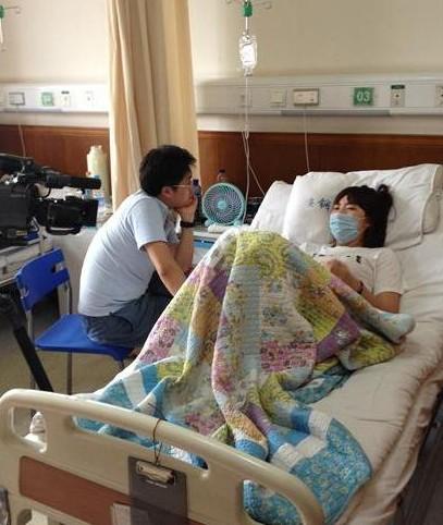 辽宁卫视正在行动栏目对田希进行采访