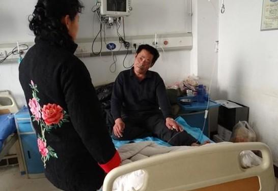 爱心人士去看望王运棵