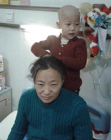 妈妈为了我的事急白了头发,我帮您梳梳!