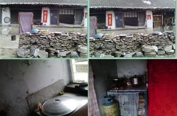 这是孩子老家的照片,窗户只用很简陋的模板和纱布挡着,院子用石头胡乱的堆砌起来,房子里面没有像样的摆设,墙面都是黑乎乎的,卫生状况非常差。