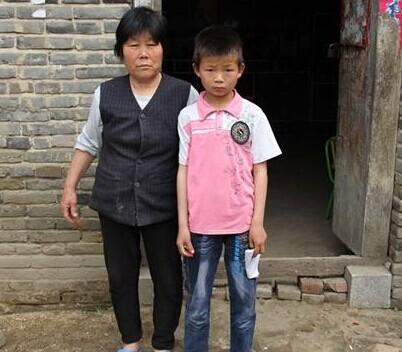 孙满和他的奶奶