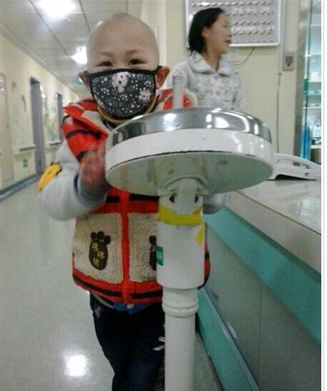 称了称体重,孩子又瘦了