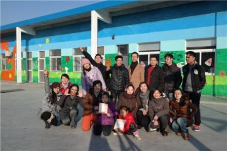 关联公募基金会:上海联劝公益基金会。成立于2009年的上海联劝公益基金会,是一家具有公募资质的资助型基金会,致力于支持中国的民间、草根公益组织。秉承“联合劝募”理念,努力搭建捐赠人与优秀民间公益组织之间的桥梁,打造一个可靠高效的公益平台。