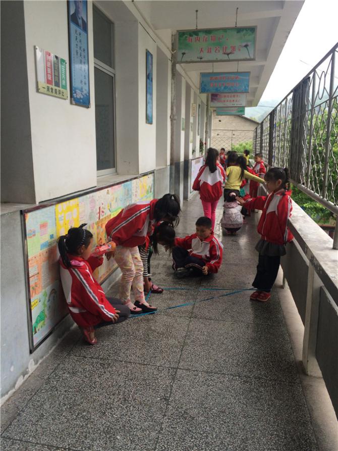 如何获取捐赠票据:联劝公益基金会将会为捐赠100元及以上的网友开具捐赠票据,请发送捐赠截图(包含捐赠项目,金额和交易单号)、发票抬头、收件地址、邮编信息至邮箱:invoice@lianquan.org,如有疑问请咨询:021-60146234