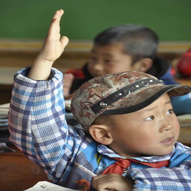 【我们怎么做】 1、本项目将在项目筹款结束后12个工作日(项目采购和准备时间)后全面开展; 2、本项目在同心县韦州镇6小小学开展; 3、项目以课程为依托载体,在学校以班级为单位为儿童开展卫生教育课程。