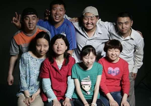 【艺术治愈一切】WABC无障碍艺途相信,童真和梦想是每个人心里一只温暖的小黄鸭,你需要勇气把它画(释放)出来。